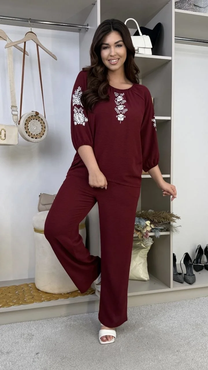 Costum, crep încrețit